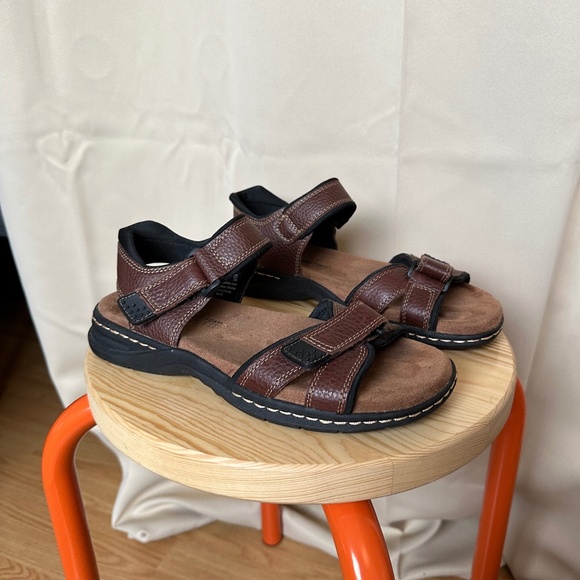 Dr. Scholl’s Gus Sandals – Size 7M (UK 6 / EU 40 / 25 cm) – Briar Brown – Barely - Picture 1 of 6